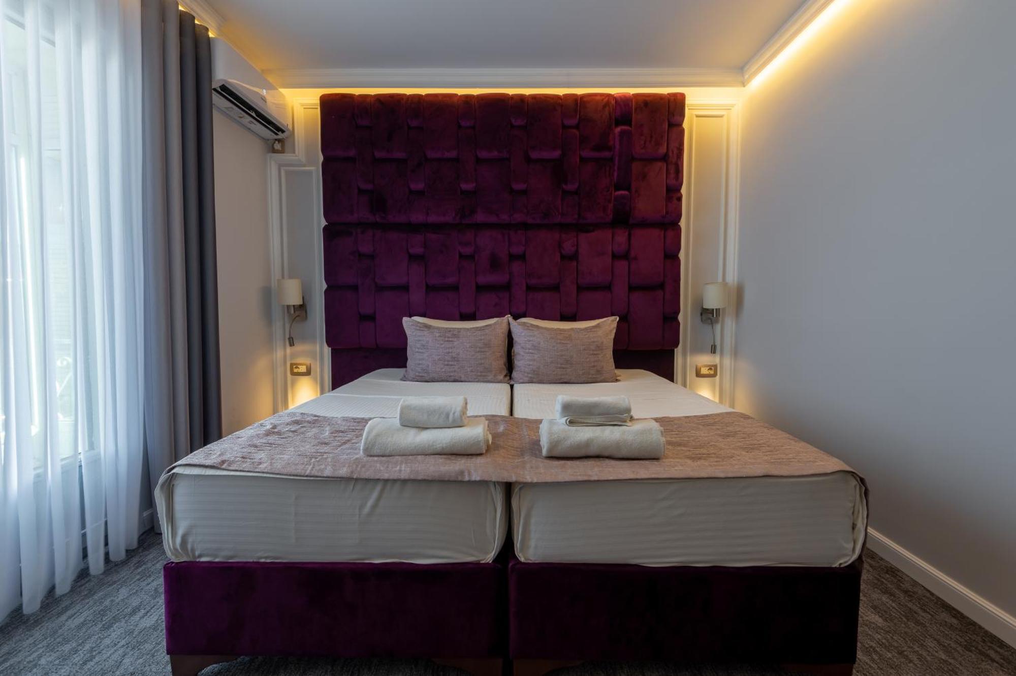 Hotel Ideall Podgorica Exterior photo